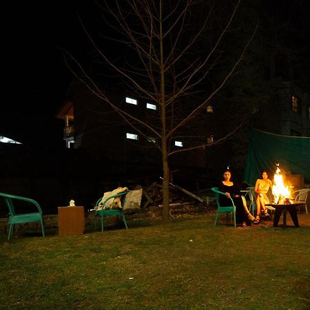 Hotel Rising Star Near To Mall Road #Budgetfriendly #Bigrooms #Garden #Bonfire #Parking #Forestview #Mountainview Manali  Exterior photo