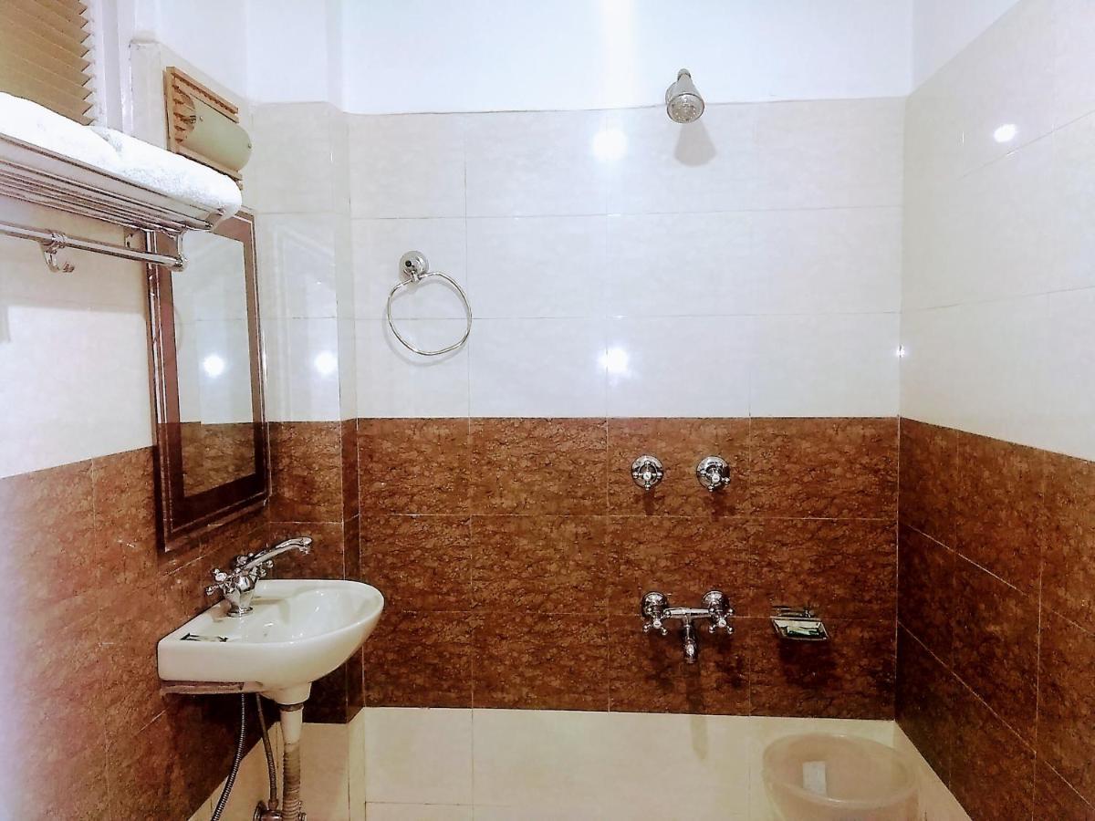 Hotel Rising Star Near To Mall Road #Budgetfriendly #Bigrooms #Garden #Bonfire #Parking #Forestview #Mountainview Manali  Exterior photo
