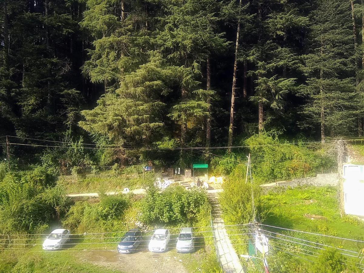 Hotel Rising Star Near To Mall Road #Budgetfriendly #Bigrooms #Garden #Bonfire #Parking #Forestview #Mountainview Manali  Exterior photo