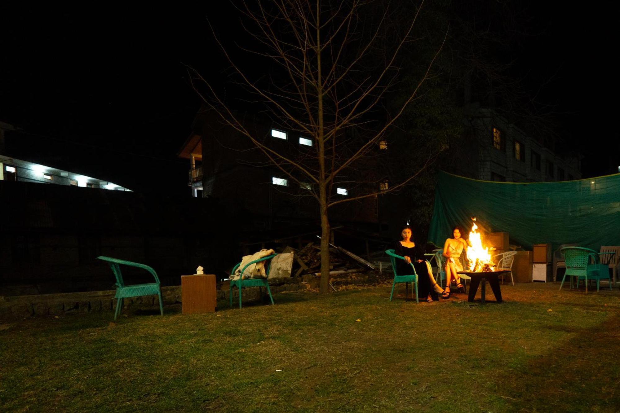 Hotel Rising Star Near To Mall Road #Budgetfriendly #Bigrooms #Garden #Bonfire #Parking #Forestview #Mountainview Manali  Exterior photo