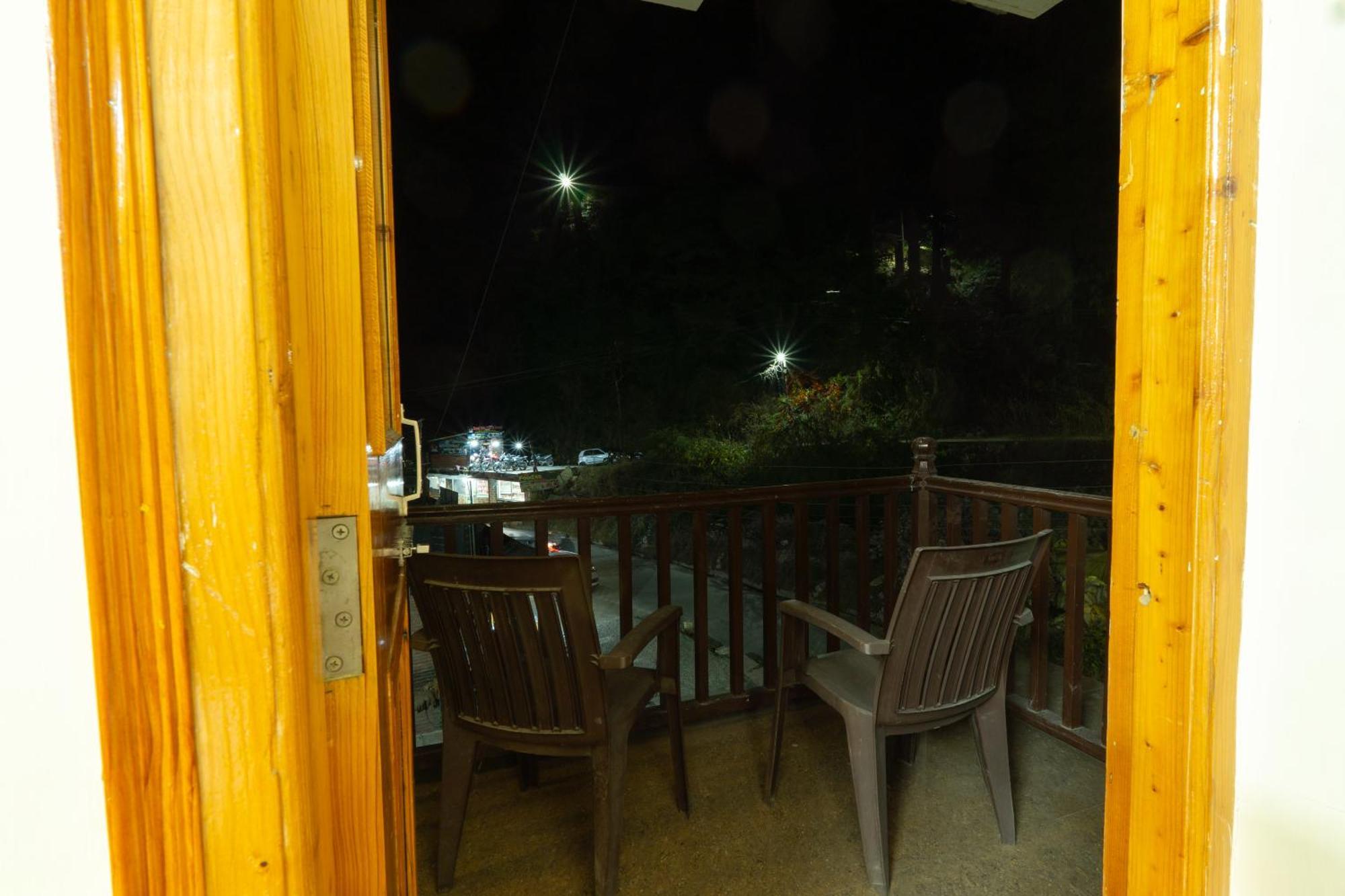 Hotel Rising Star Near To Mall Road #Budgetfriendly #Bigrooms #Garden #Bonfire #Parking #Forestview #Mountainview Manali  Exterior photo