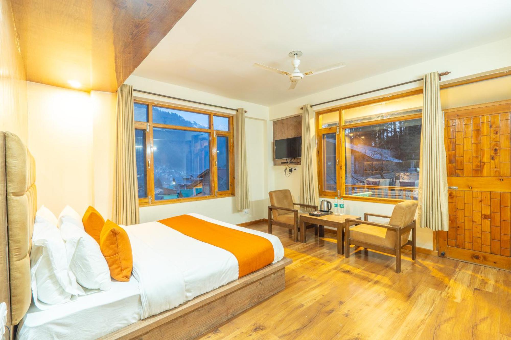 Hotel Rising Star Near To Mall Road #Budgetfriendly #Bigrooms #Garden #Bonfire #Parking #Forestview #Mountainview Manali  Exterior photo